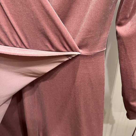 Urban Outfitters Velvet Romper - Picture 4 of 4